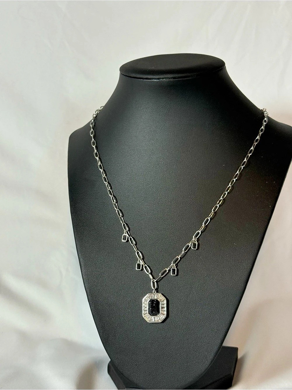 Silver & Black Pendant Necklace Like New